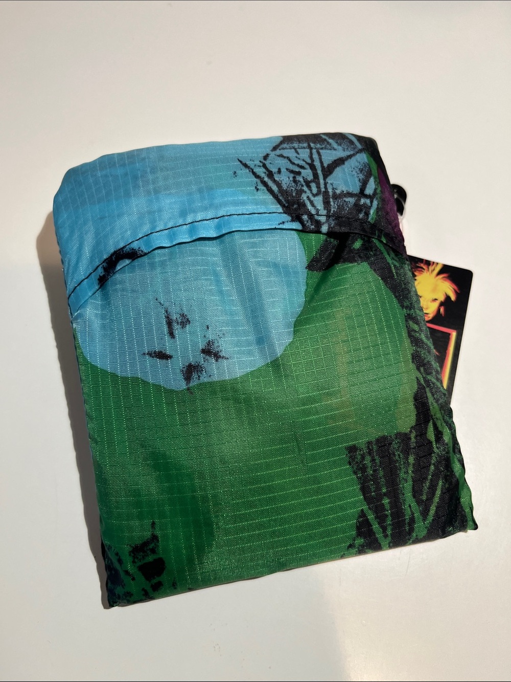 NWT Uniqlo x Andy Warhol Pocketable 2way Tote Bag - Multi Color - Picture 6 of 11